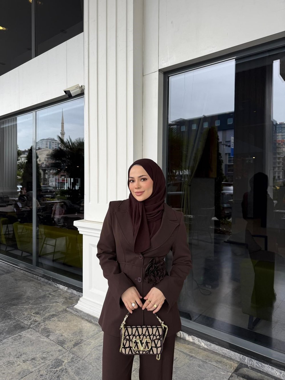 Alara takım kahverengi