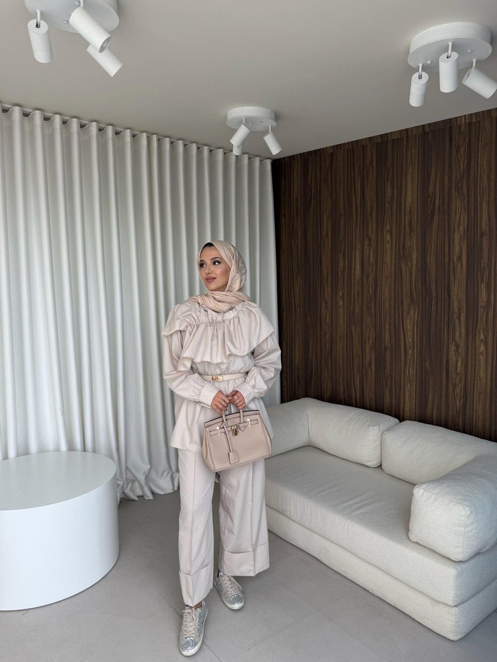 Fırfır Detaylı Pantolon Takım Bej