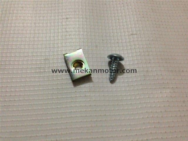 BODY HOLDER CLIPS AND BOLT ARE SMALL