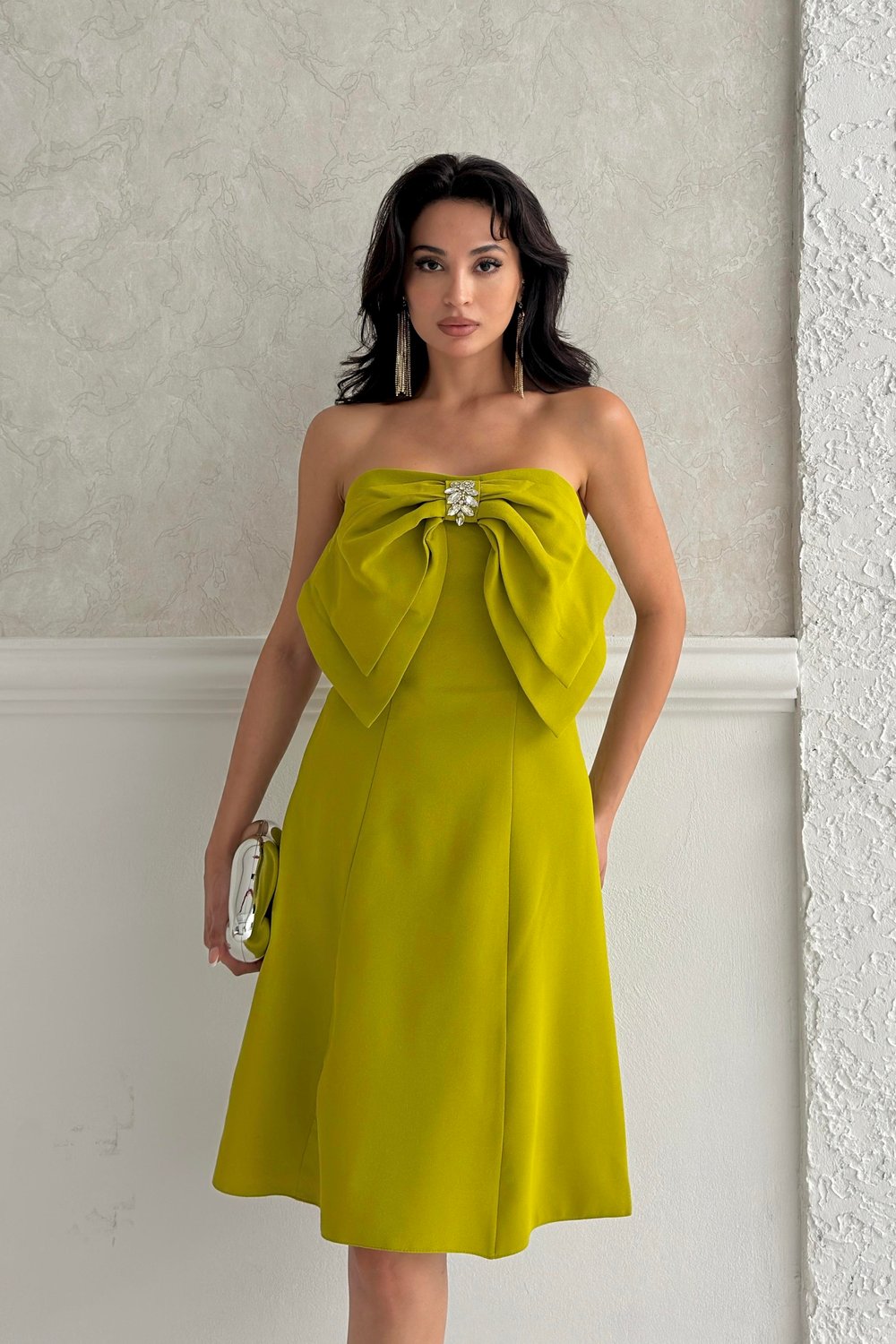 Yağ Yeşili Fiyonk Detaylı Mini Abiye Elbise