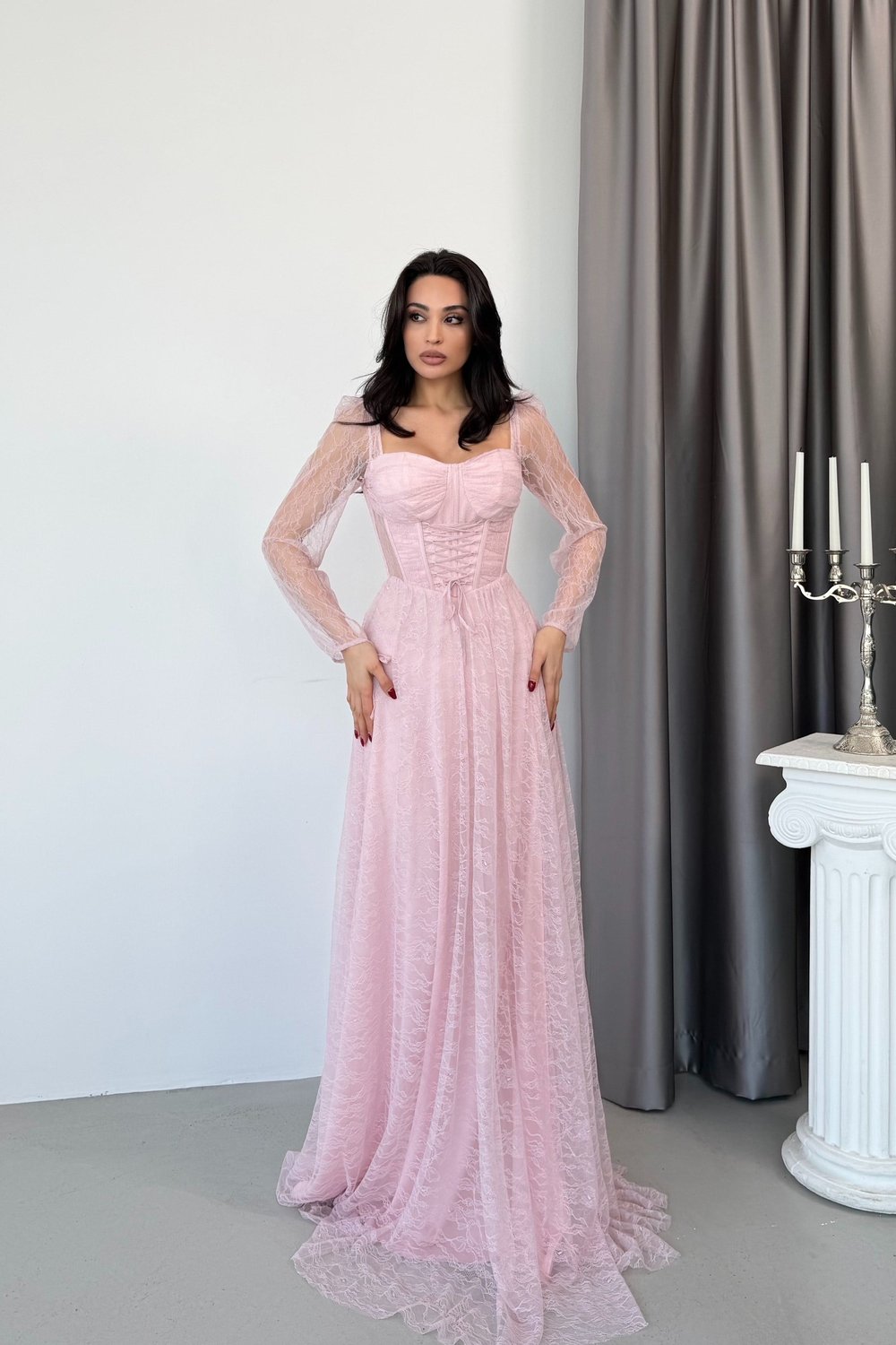 Pudra Kalp Yaka Korse Detaylı Önü Bağlamalı Dantel Abiye Elbise