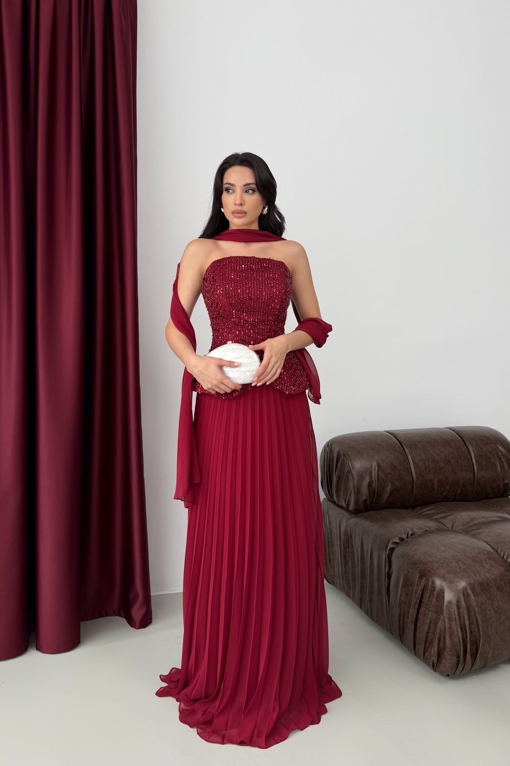 Bordo Şal Detaylı Put Payet İşlemeli Şifon Etekli Abiye Elbise