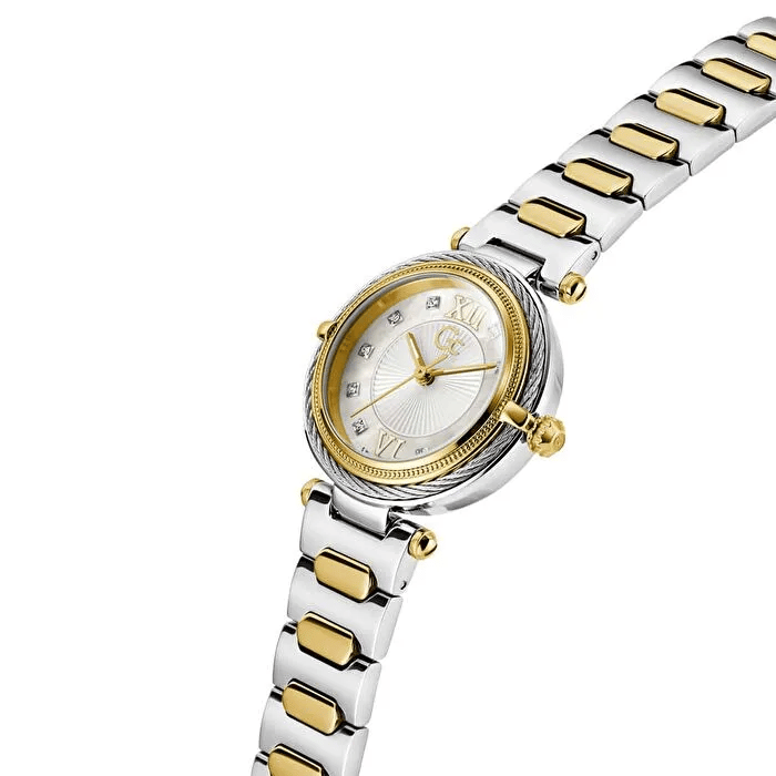 Guess Collection GCZ57002L1 Kadın Kol Saati