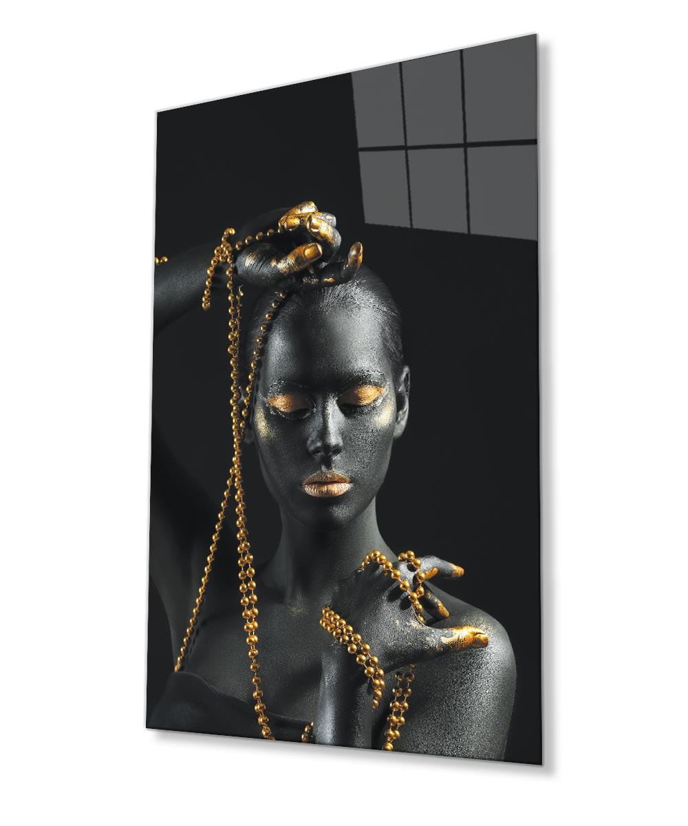 Altın Dudak ve Göz Makyajlı Afrikalı Kadın Cam Tablo  4mm Dayanıklı Temperli Cam,  African Woman with Golden Lips and Eyes Make-up Glass Wall Art