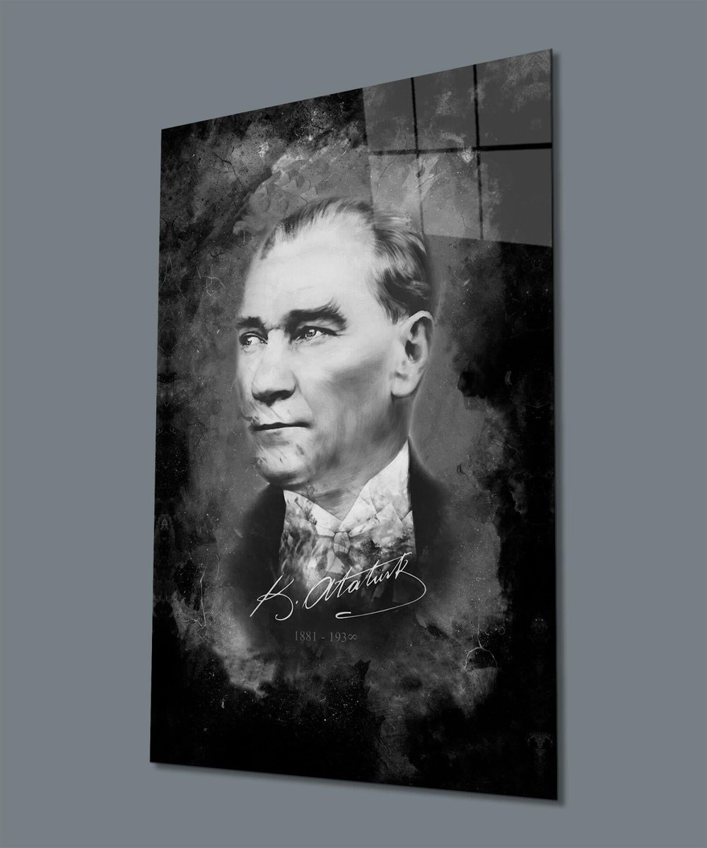 Atatürk Siyah Beyaz Portre Dikey Cam Tablo Hediyelik Büyük Tablo Ev Ofis Dekoru