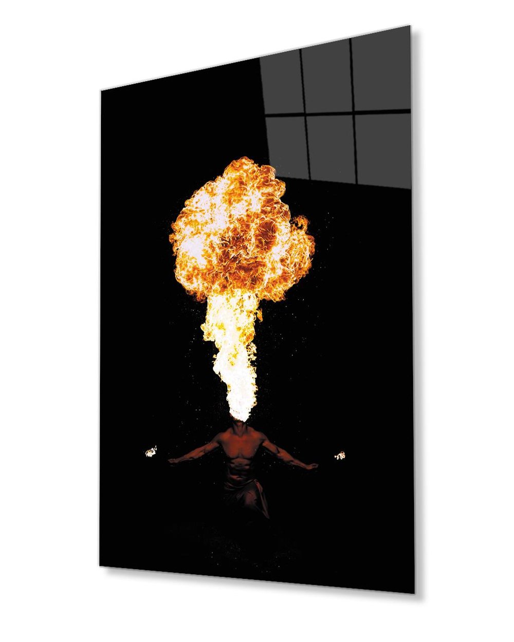 Ateş Gösterisi Yapan Adam  Cam Tablo 4mm Dayanıklı Temperli Cam Fire Glass Painting
