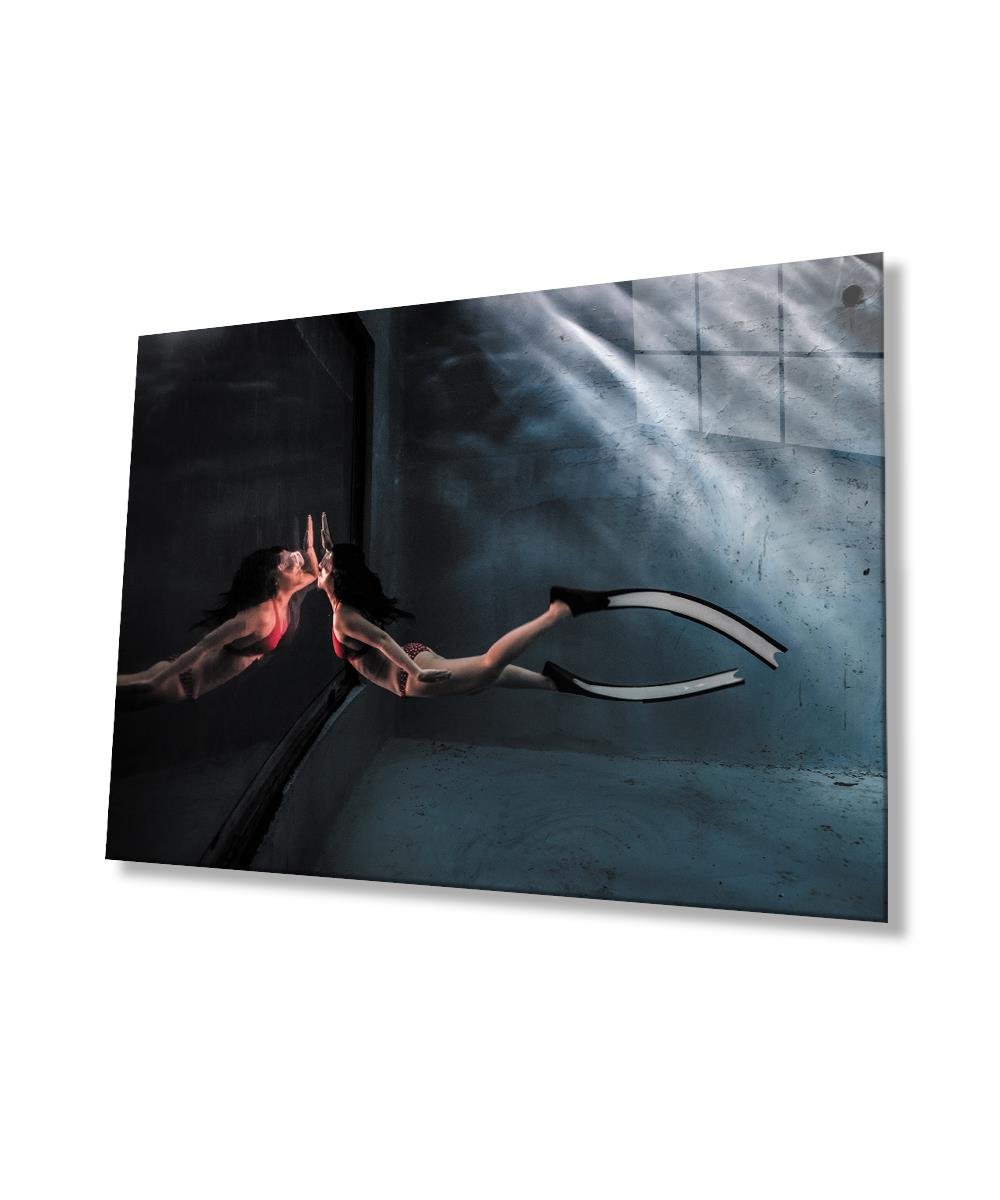 Dalgıç Kadın Cam Tablo  4mm Dayanıklı Temperli Cam, Diver Woman Glass Wall Art