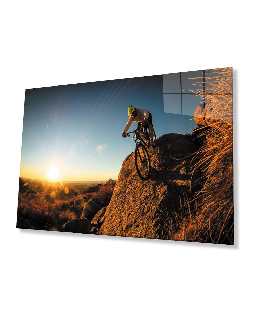 Gün Batımı Manzarasında Bisiklet Sporcusu Cam Tablo  4mm Dayanıklı Temperli Cam Cycling Athlete Glass Table In Sunset Landscape 4mm Durable Tempered Glass