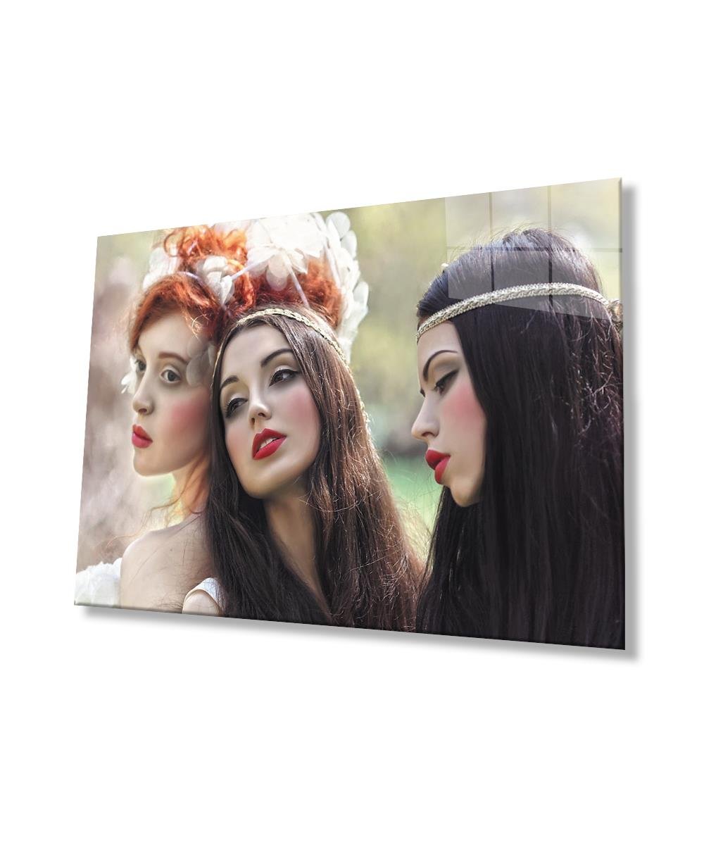 Kadınlar 3 Arkadaş Cam Tablo  4mm Dayanıklı Temperli Cam, Women Three Friends Glass Wall Art