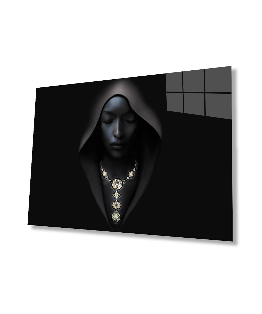Kapşonlu ve Altın Kolyeli Afrikalı Kadın Cam Tablo  4mm Dayanıklı Temperli Cam,  African Woman with Hood and Gold Necklace Glass Wall Art