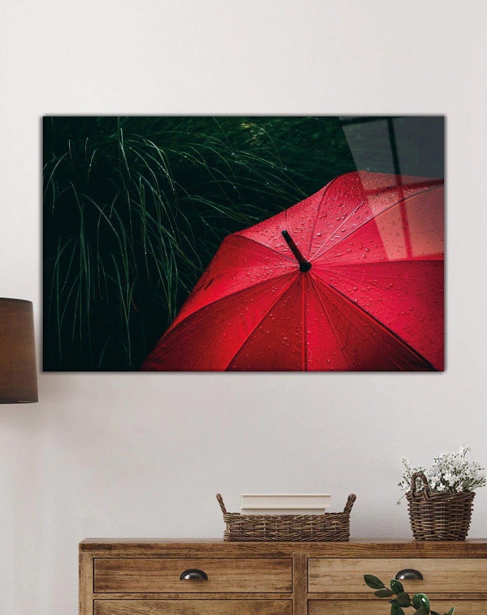 Kırmızı Şemsiye Cam Tablo | Yağmur Temalı Modern Temperli Cam Duvar Tablosu | 4 mm Dekoratif Cam Tablo