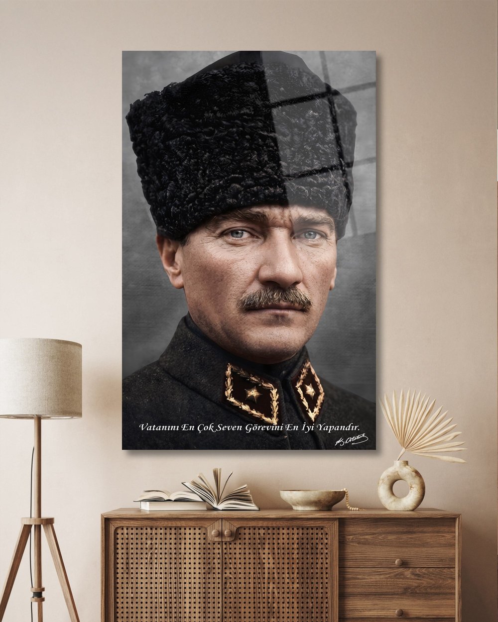 Mustafa Kemal Atatürk Cam Tablo | Vatanını En Çok Seven Görevini En İyi Yapandır | Premium Temperli Cam Tablo