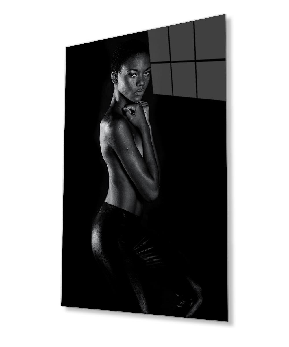 Siyahi Boksör Kadın Cam Tablo  4mm Dayanıklı Temperli Cam, Black Boxer Woman Glass Wall Art