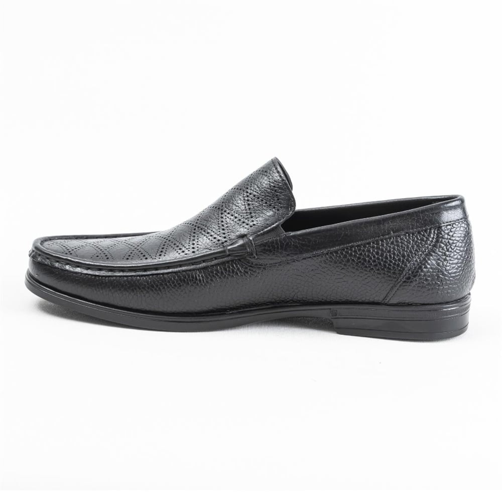 Ulus T-63-1  Delikli Siyah Loafer Ayakkabi