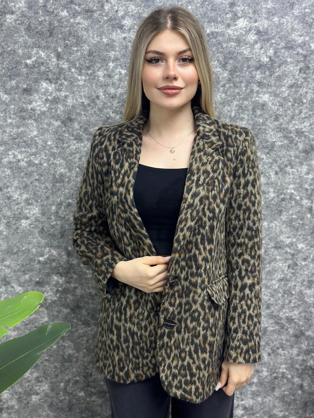 Kadın İnce Leopar Desenli Jakar Ceket