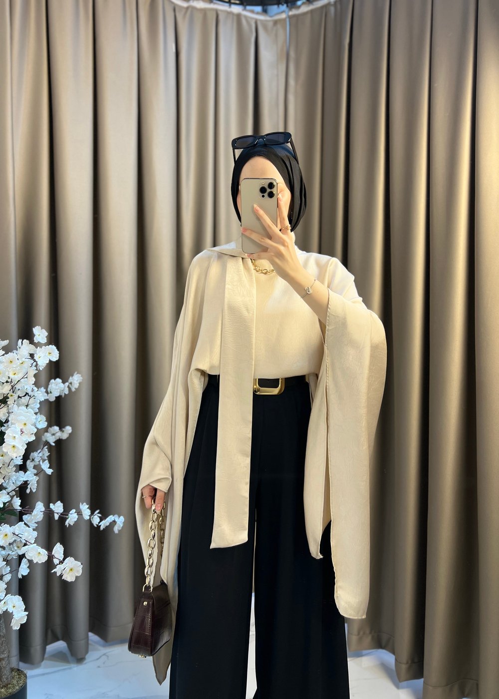 Elise Fularlı Bluz- Krem