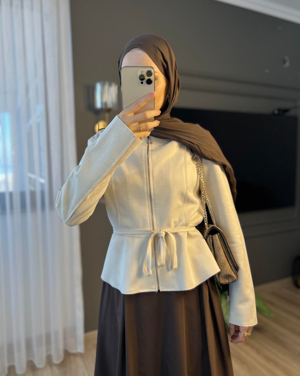 Fermuarlı Bisiklet Yaka Kısa Süet Ceket- Bej