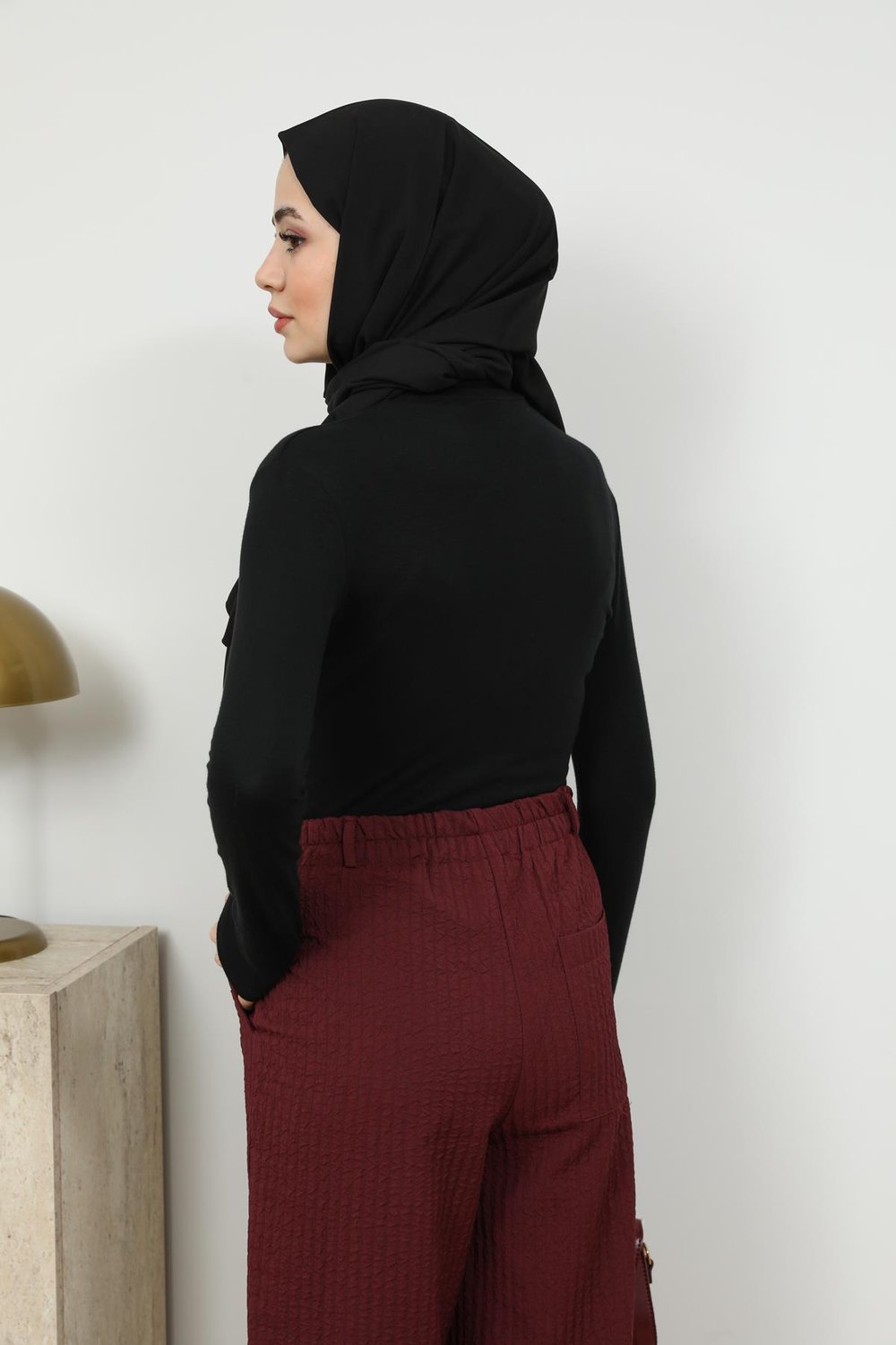 Dik Yakalı Basic - Siyah