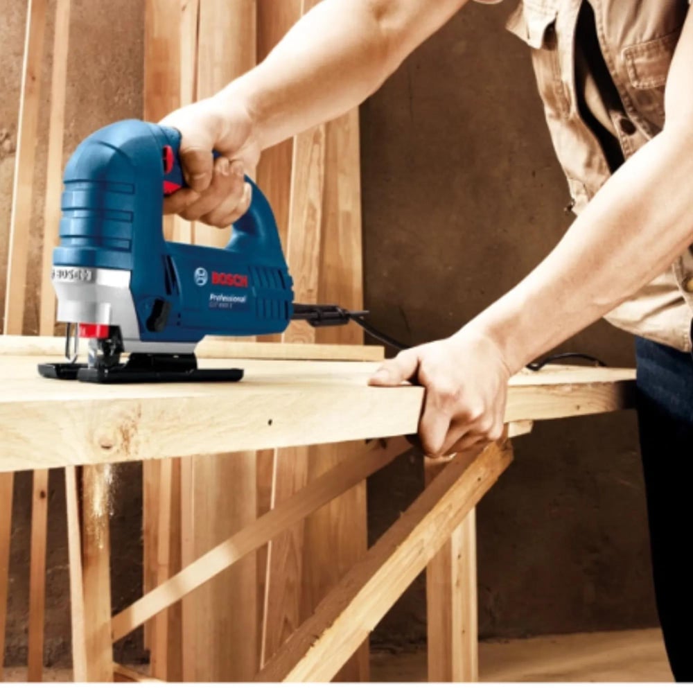 Bosch Dekupaj Gst8000E+Akülü Vidalama Gsr120Lı Set