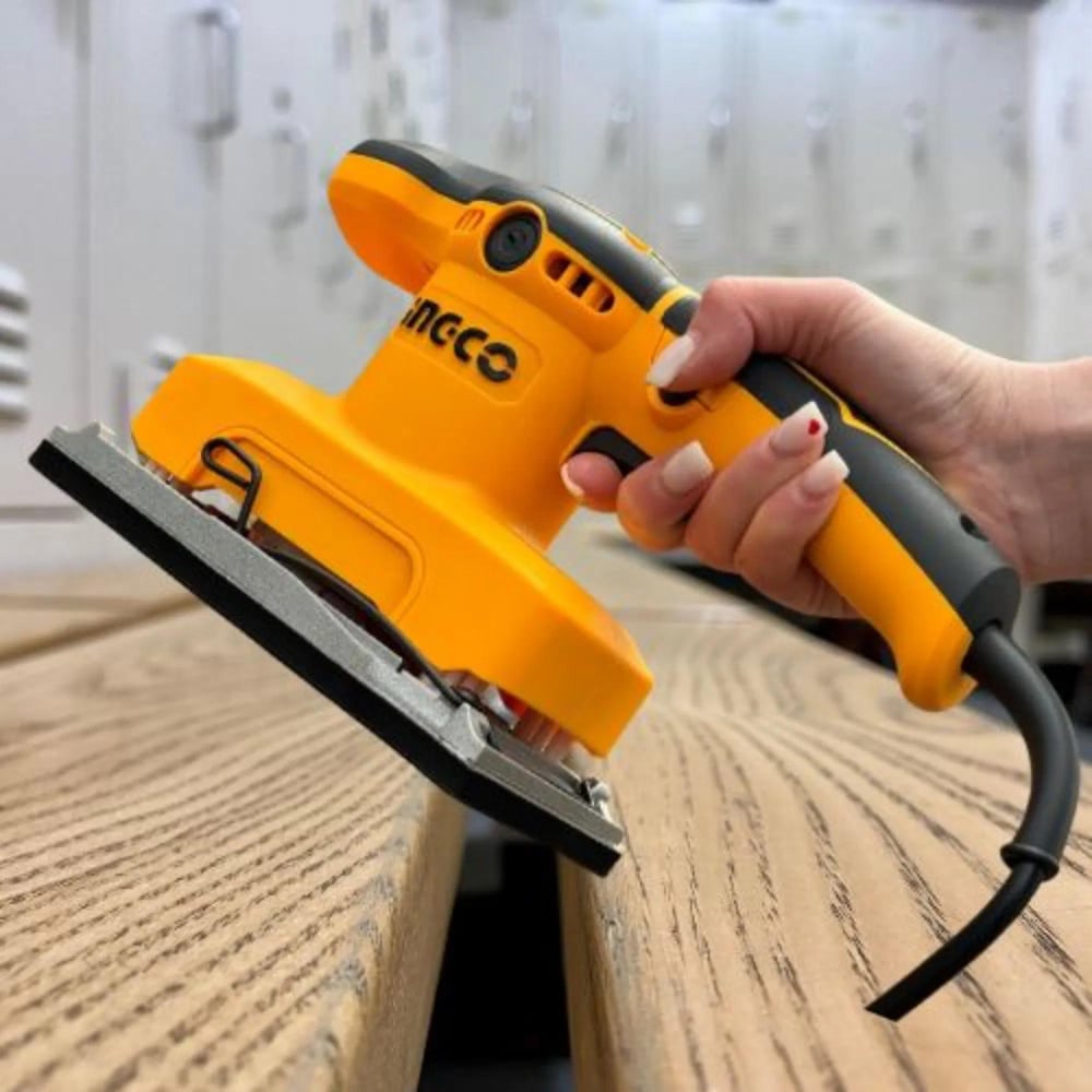 İngco Fs3208 Titreşimli Tank Zımpara 320W