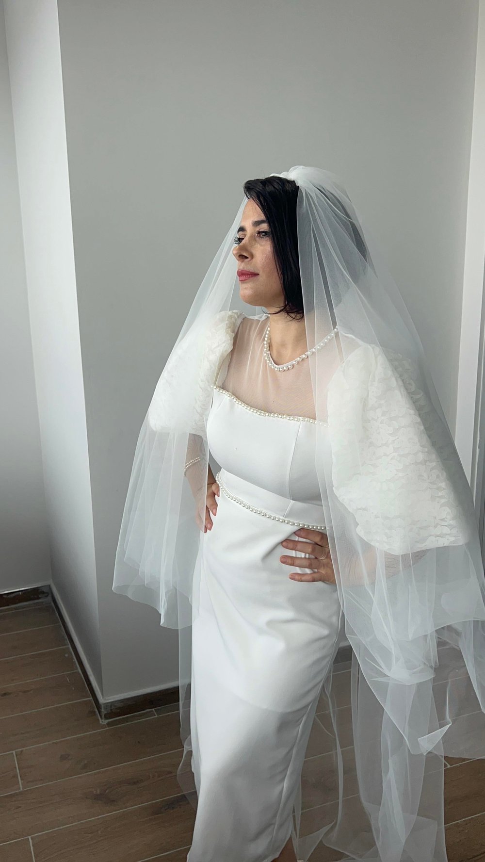 İncili Tül Detaylı Elbise