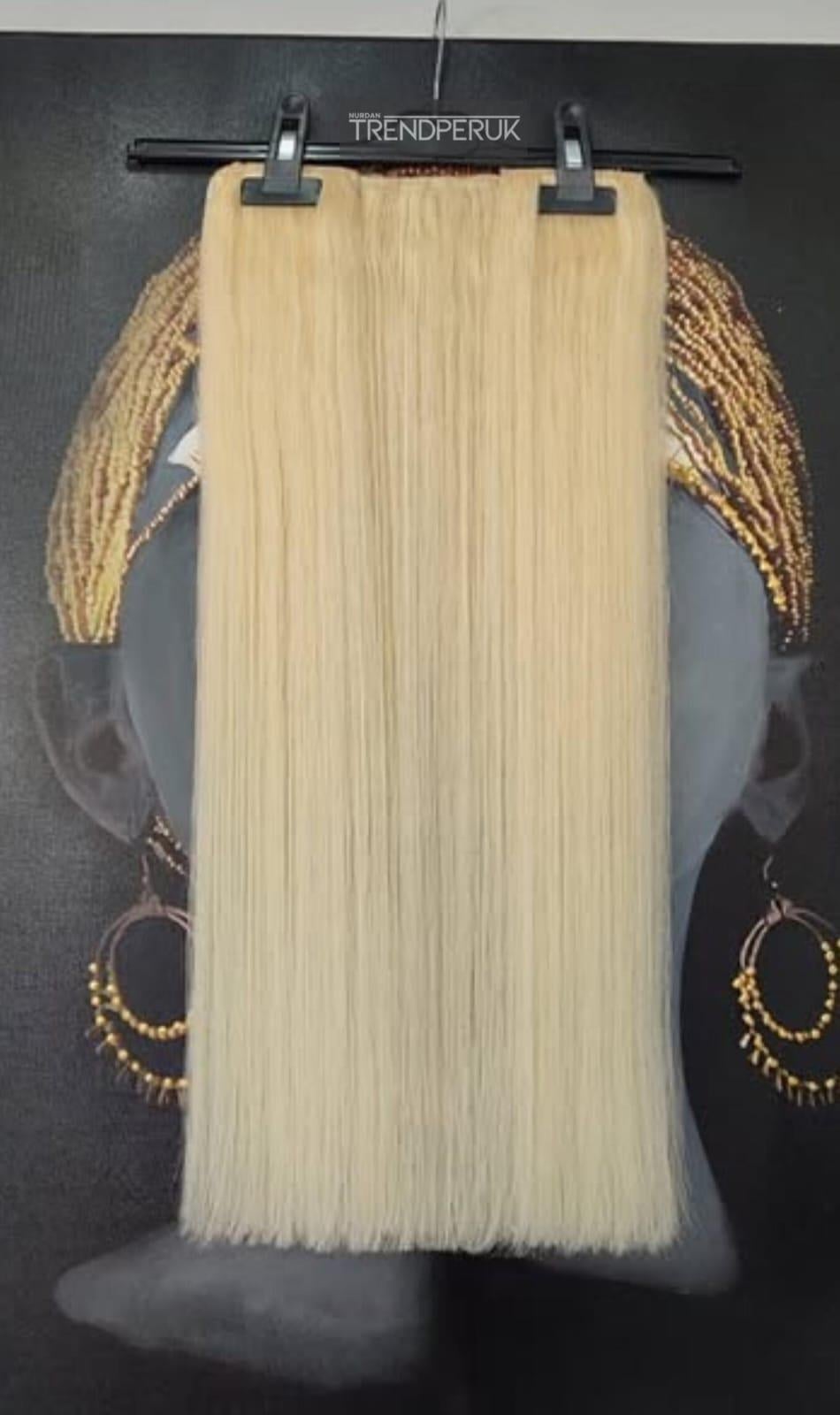 Yarımay + 2 Yan 170 gr 65-70 cm Gerçek Saç Çıtçıt Platin Renk