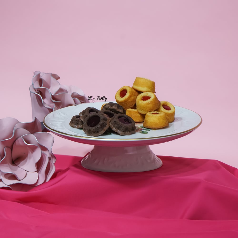 Rose Deluxe Porselen Kapaksız Kek Fanusu