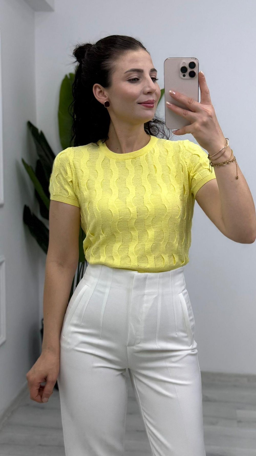 0788 Bisiklet Yaka Dokulu Triko Bluz Sarı