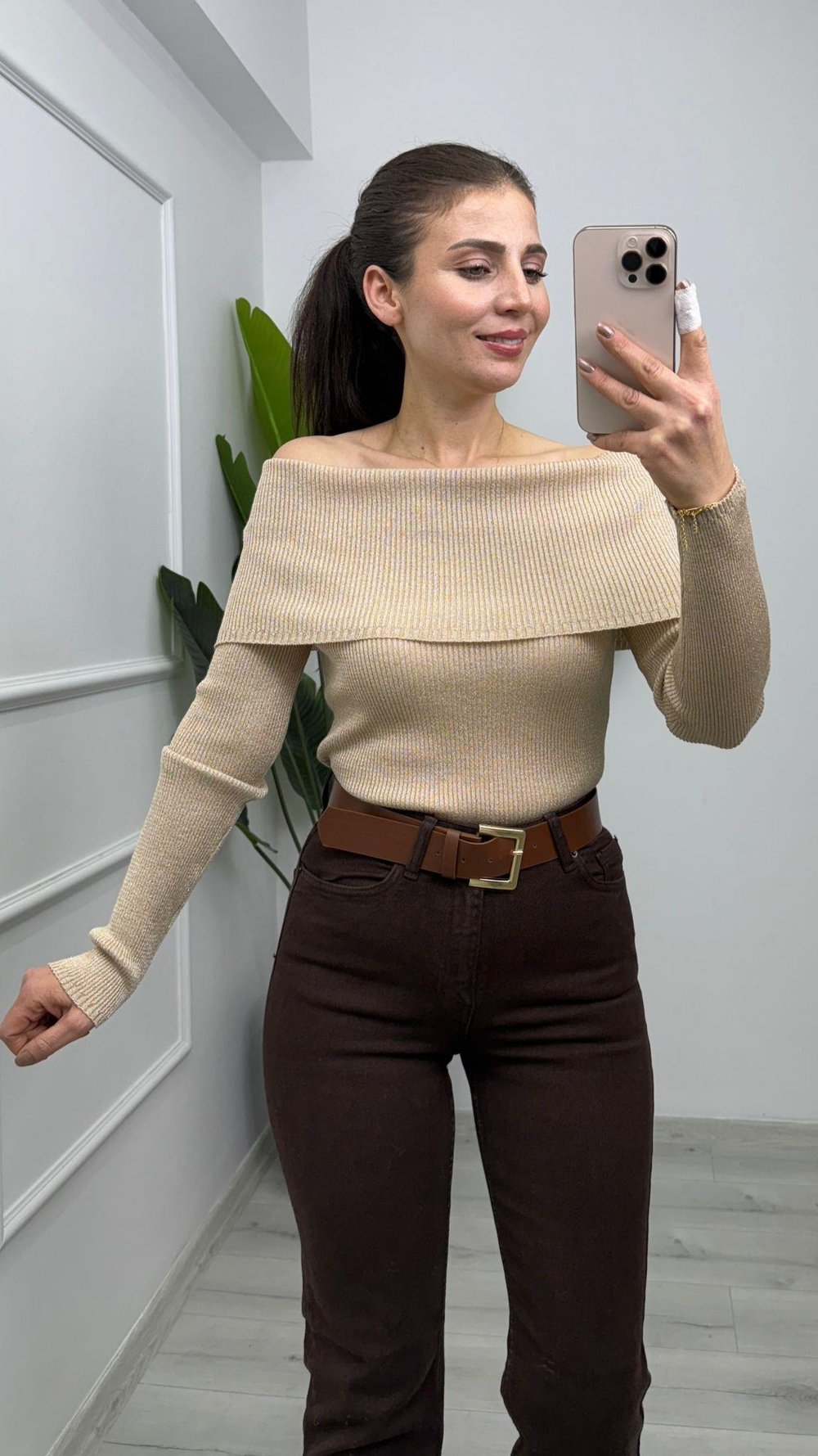 10808 Bardot Yaka Fitilli Simli Triko Kazak Bej