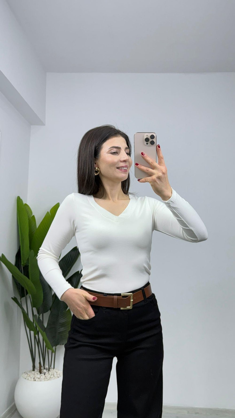 141 V Yaka Modal Badi Ekru