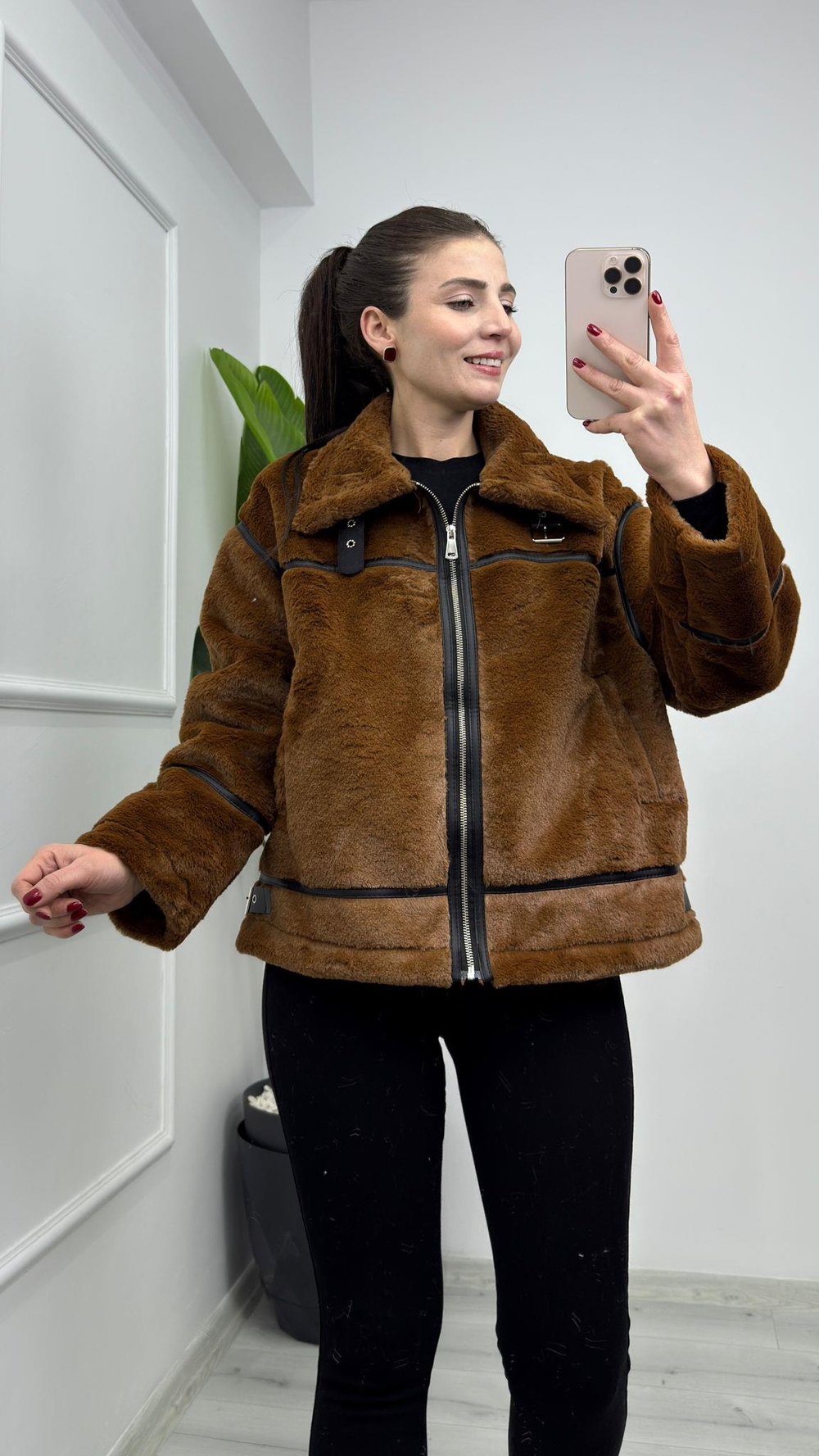 2655 Ters Detay Peluş Lamineli Mont Kahve