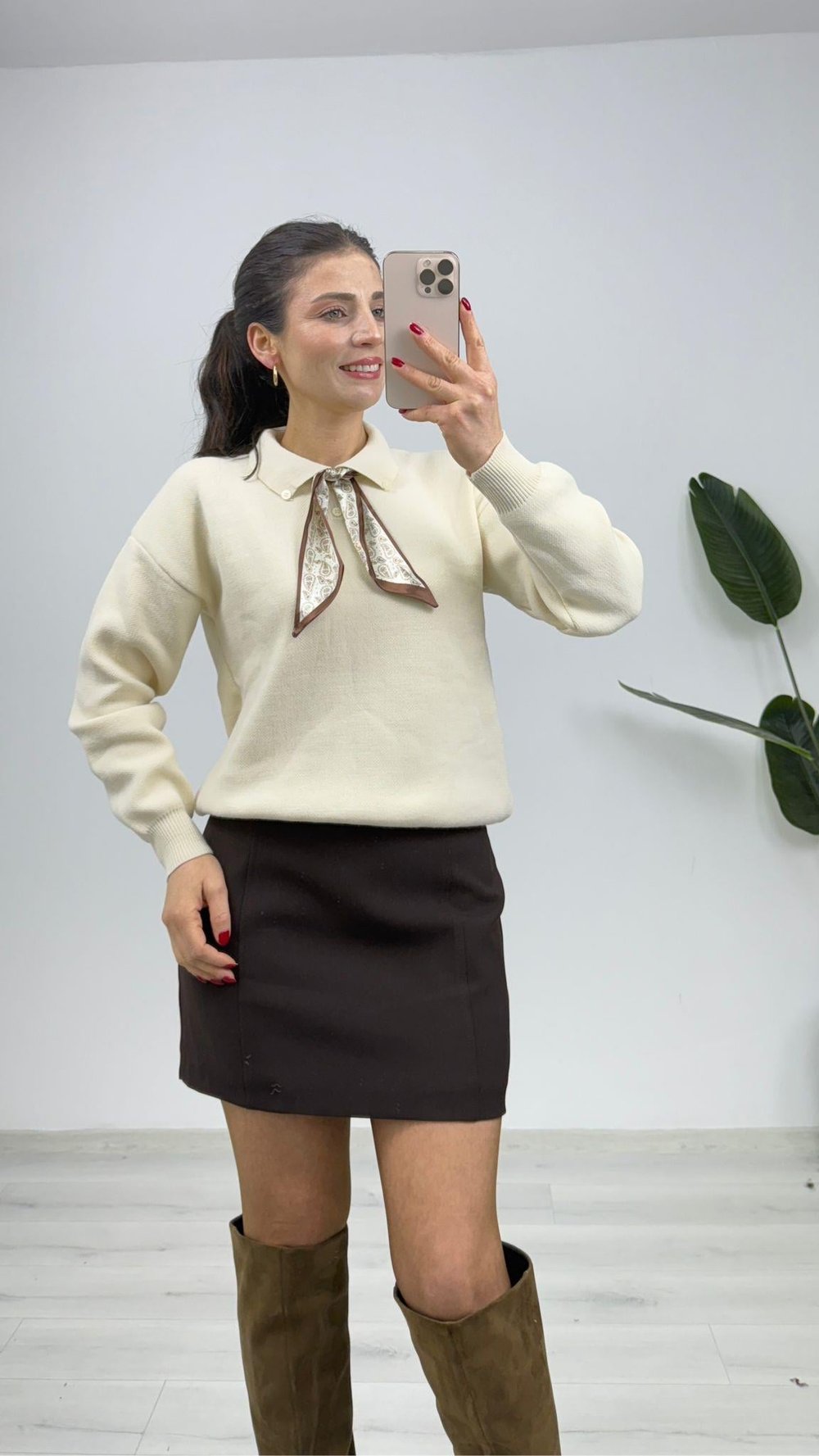 3028 Fularlı Triko Kazak Krem