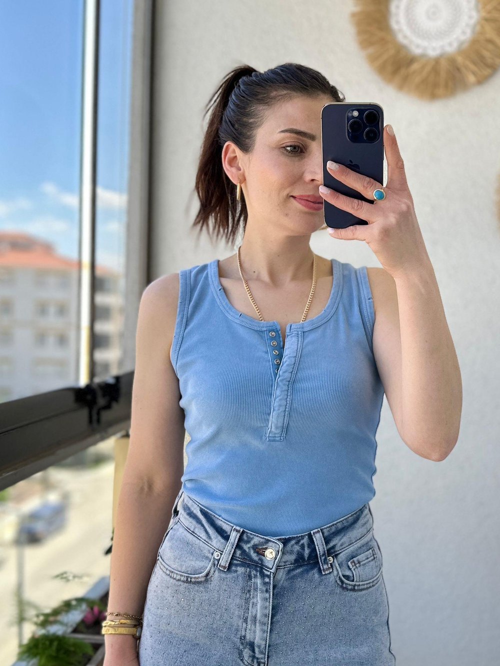 ESKİTME VE ÇIT DETAYLI FİTİLLİ ATLET