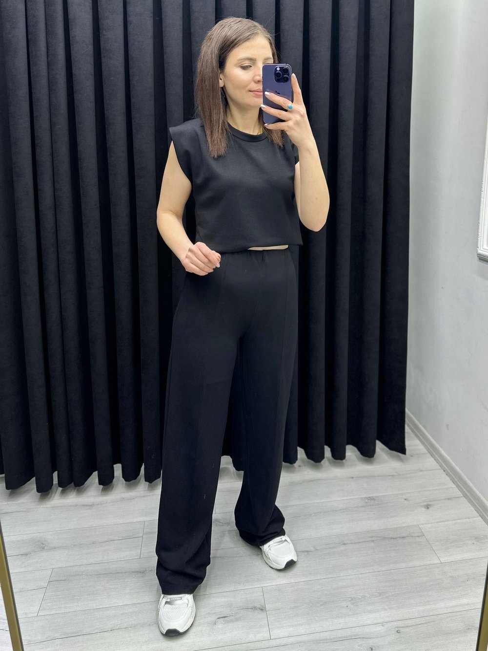MODAL KUMAŞ KOLSUZ RAHAT TAKIM