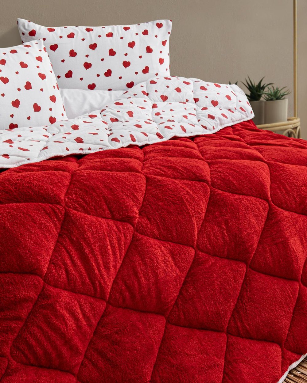 Kalpli Çift Taraflı Kırmızı Welsoft Yorgan Seti / 195x215 Cm