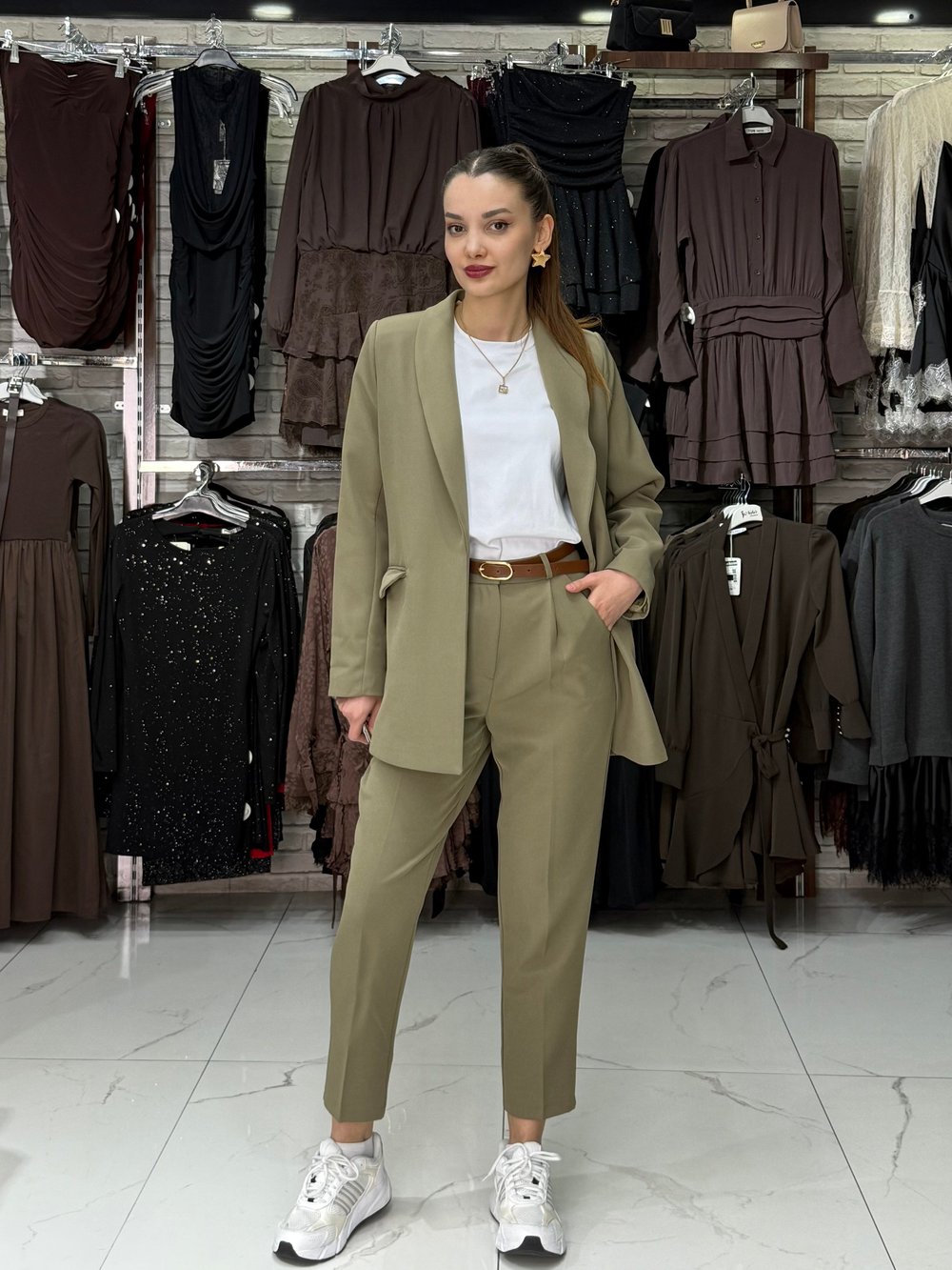 Haki Kemerli Cep Detaylı Pantolon