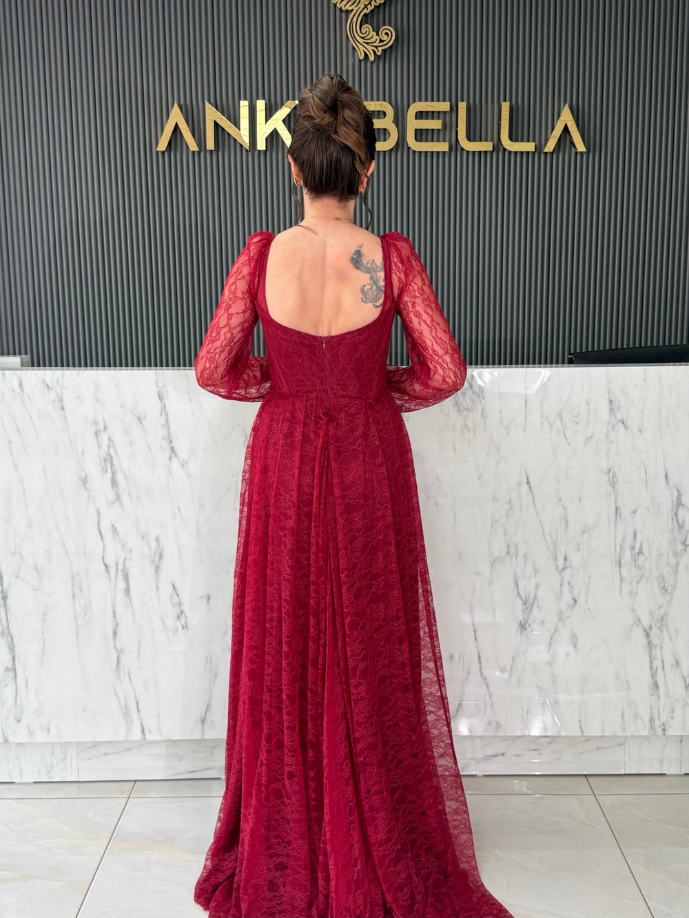 Kırmızı Gotik Abiye