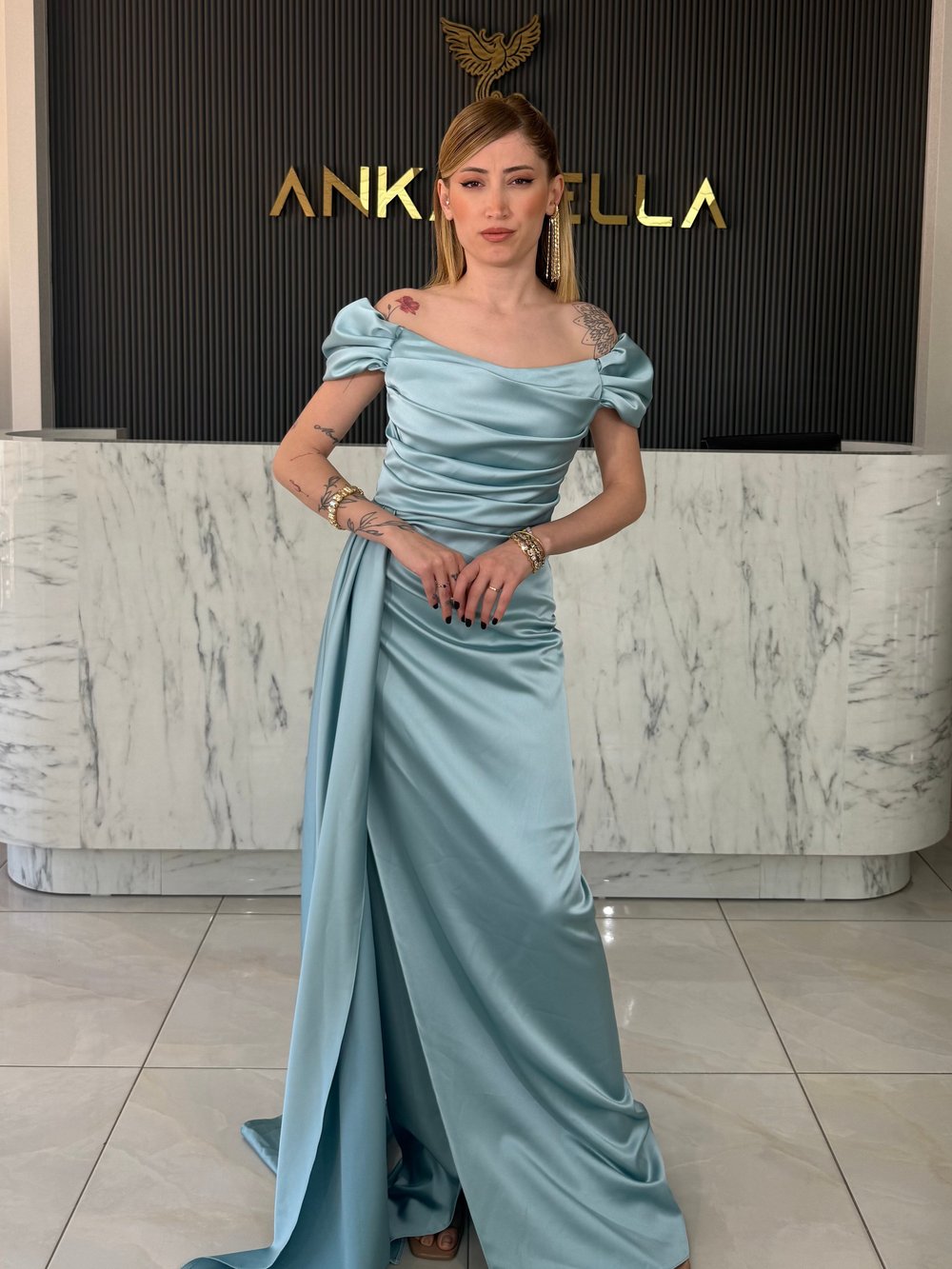 Madonna Yaka Turkuaz Abiye
