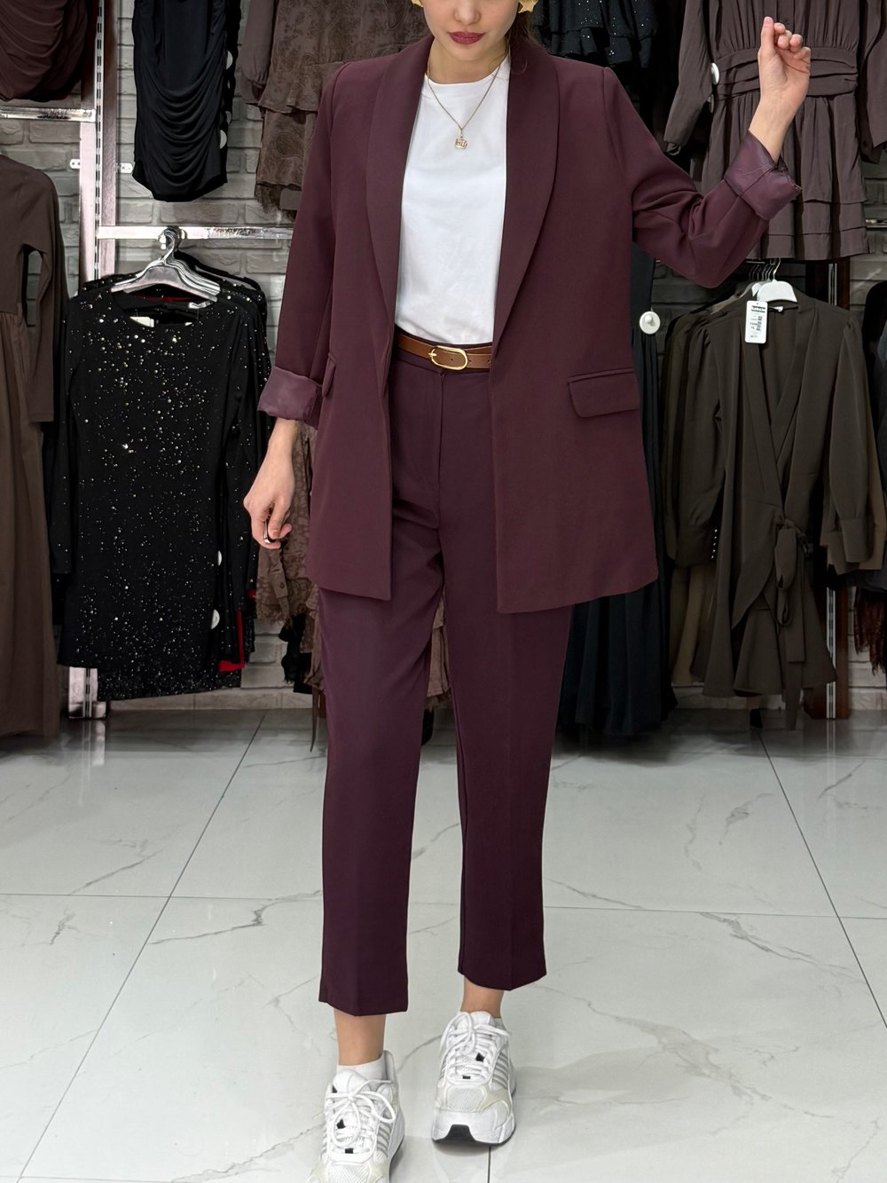 Mürdüm Kemerli Cep Detaylı Pantolon