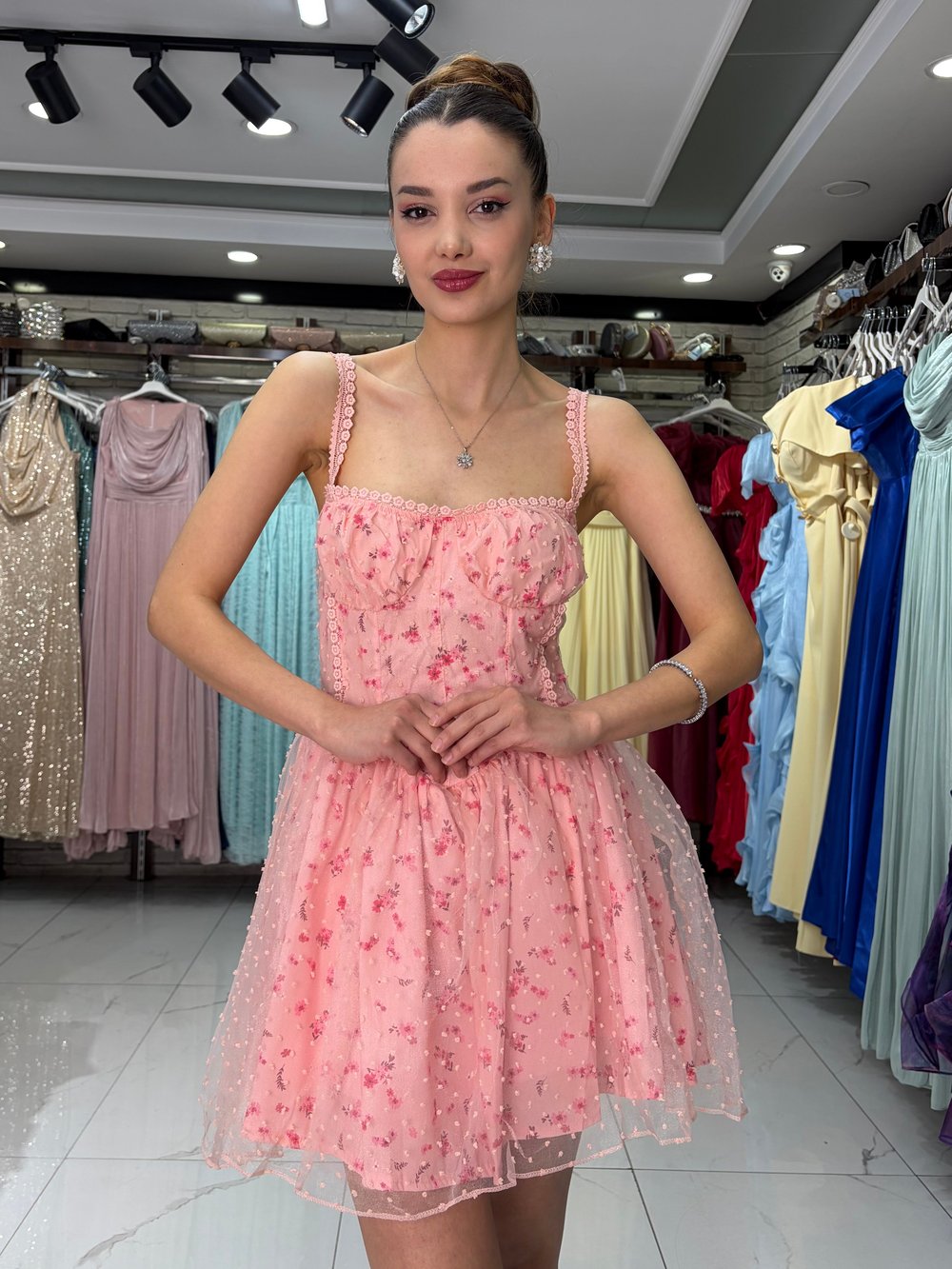 Pembe Çiçekli Pinterest Elbisesi