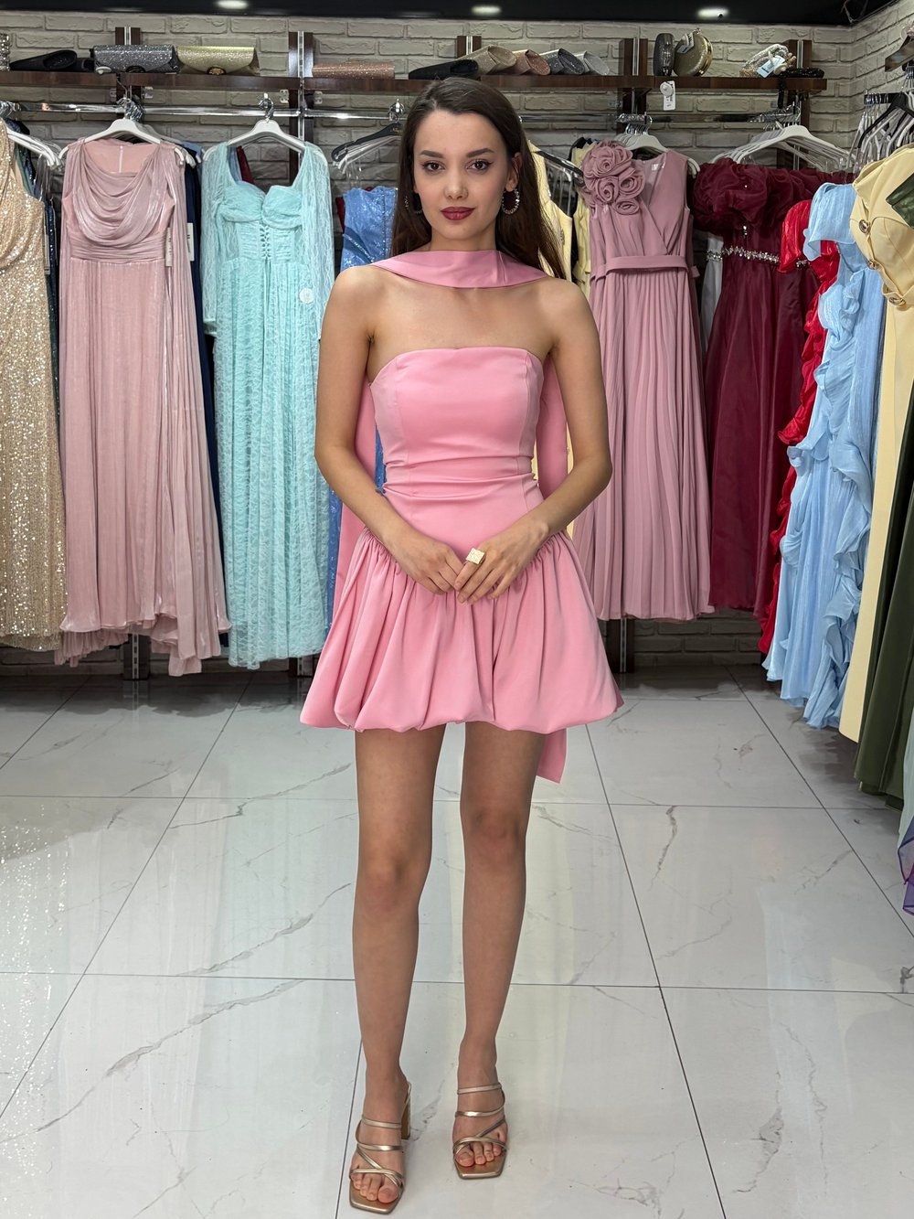 Pembe Şal Detay Balon Elbise