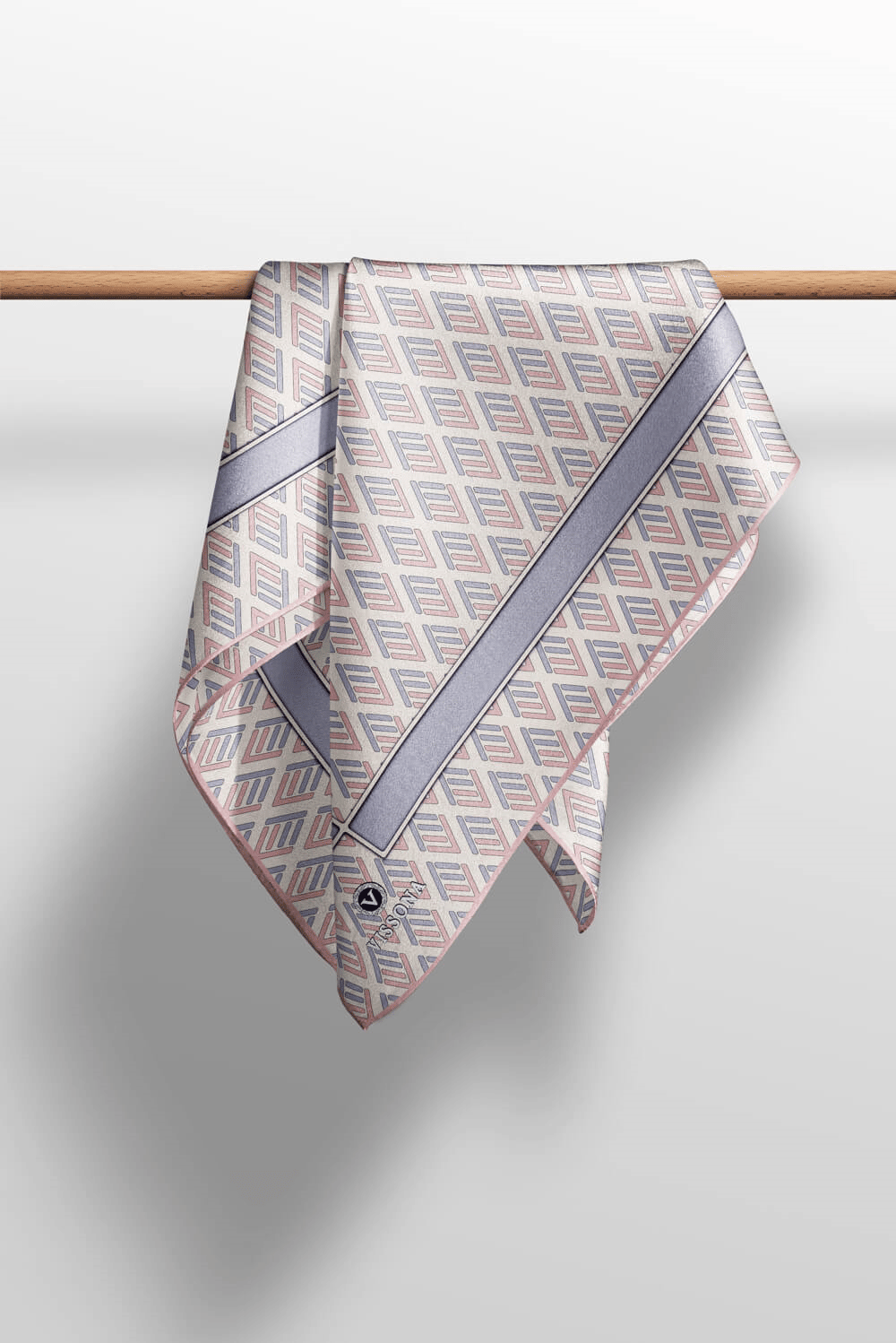 % 57 İPEK % 43 VİSKON Twill İpek Geometrik Desenli Pudra - Gri Renkli 90x90 Eşarp Dikim Şekli : El Dikişi