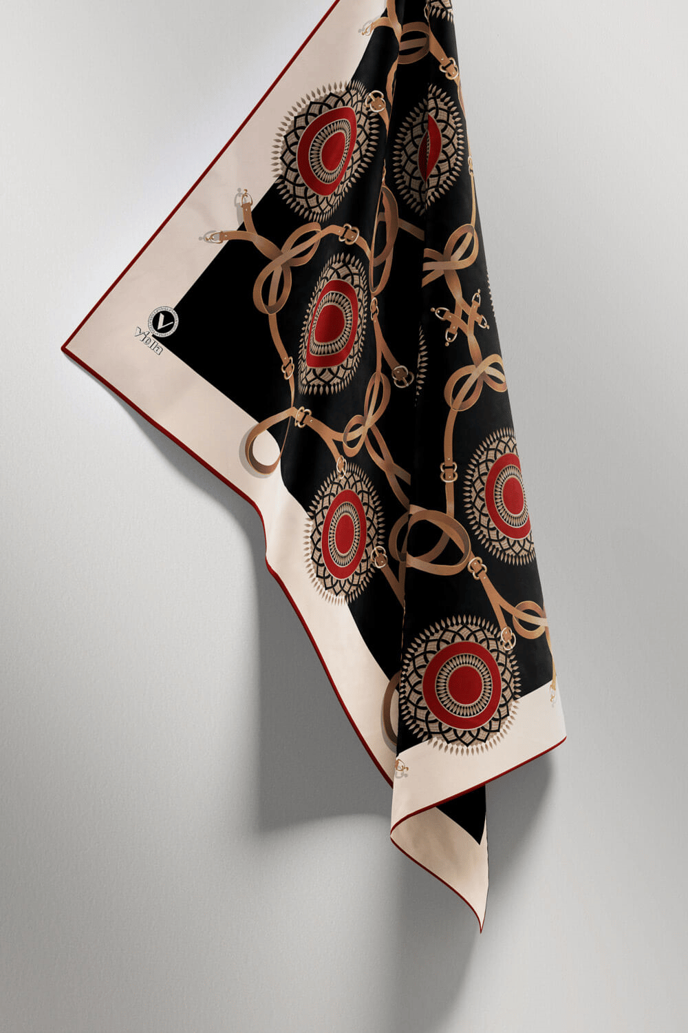 Twill Kemerli Ve Geometrik Desenli Bordo Renkli 90x90 Eşarp (İpek İçermez) Kenar Dikiş Şekli El Dikişli