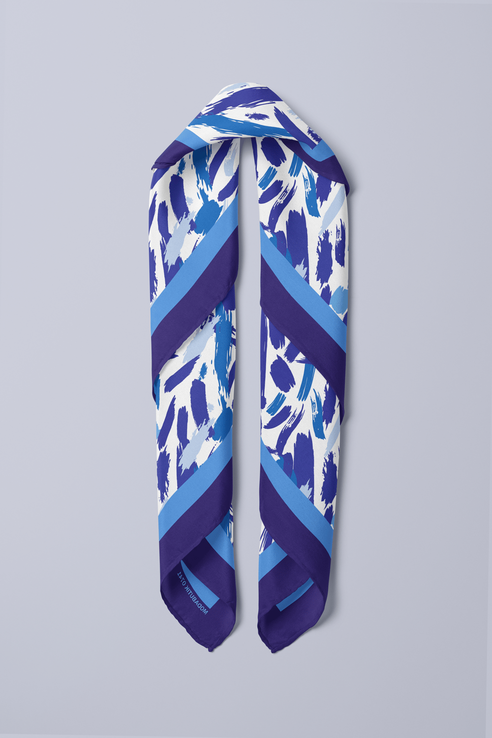 F27 Kadın Mavi Yağlı Boya Desenli 50x50 Bandana HYL DG0741-22