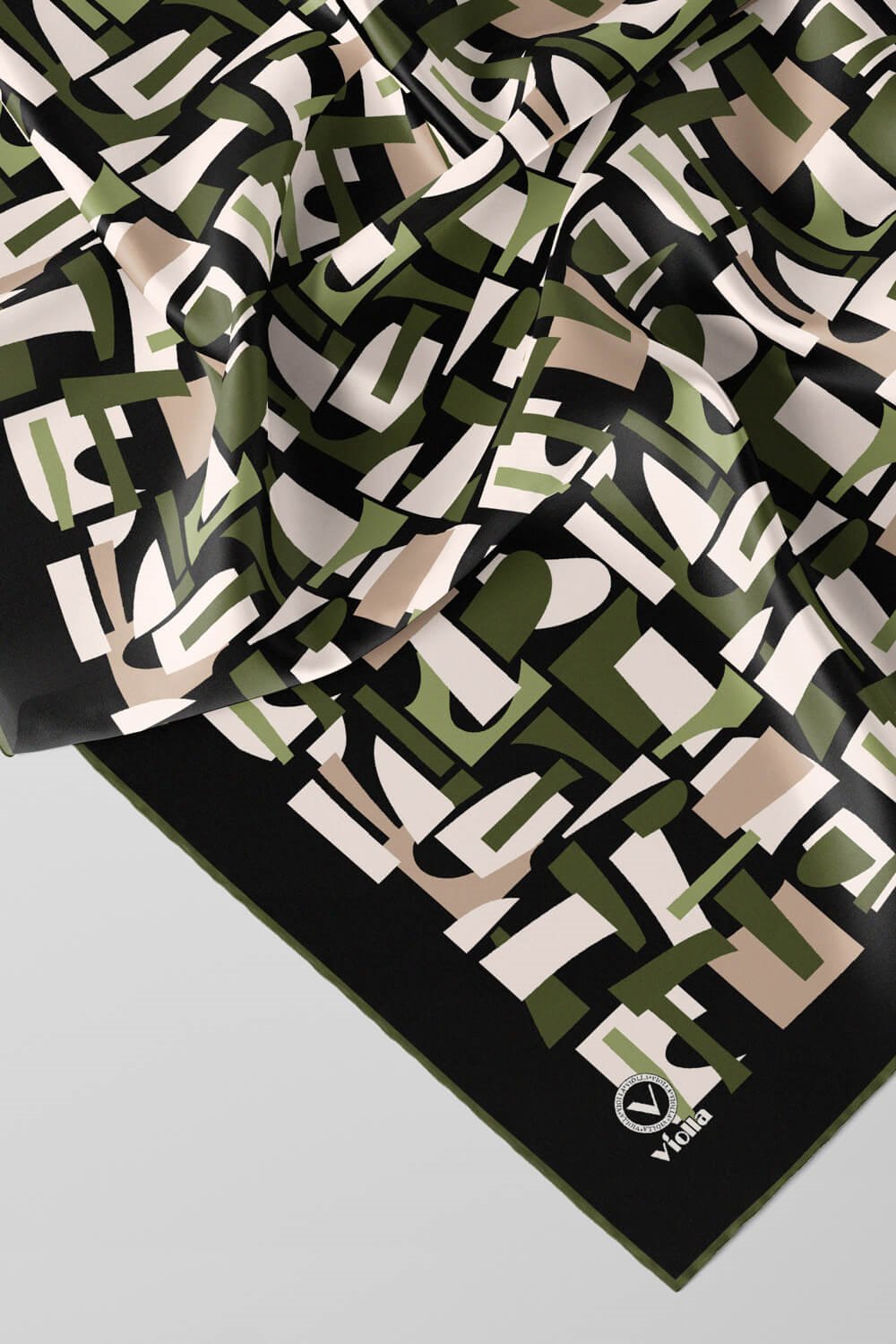 Twill Geometrik Desenli Haki Yeşili - Bej Renkli 90x90 Eşarp (İpek İçermez) Dikim Şekli : El Dikişi