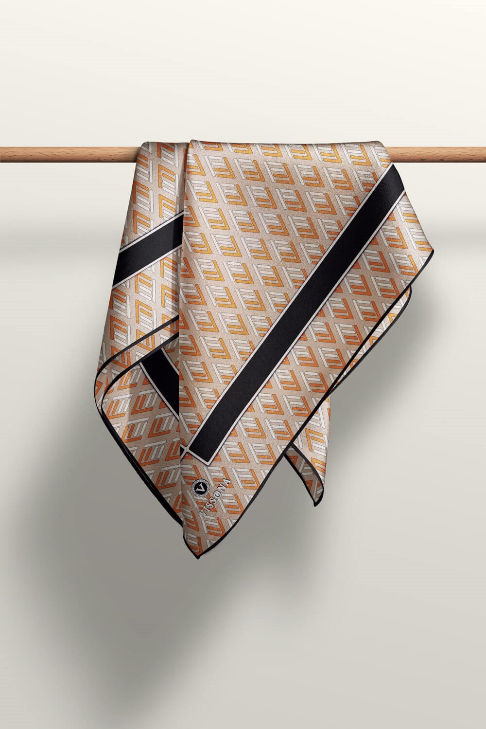 % 57 İPEK % 43 VİSKON Twill İpek Geometrik Desenli Bej - Taba  Renkli 90x90 Eşarp Dikim Şekli : El Dikişi