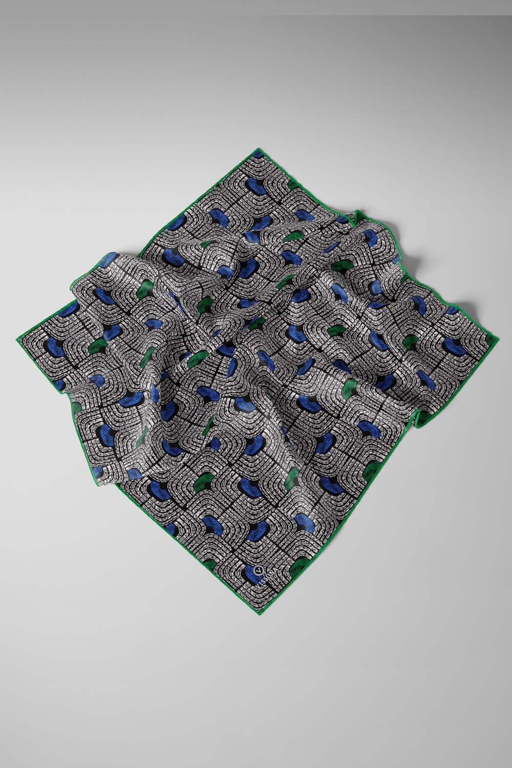 %100 Twill İpek Geometrik Desenli Saks - Zümrüt Yeşili Renkli 90x90 Eşarp Dikim Şekli : El Dikişi