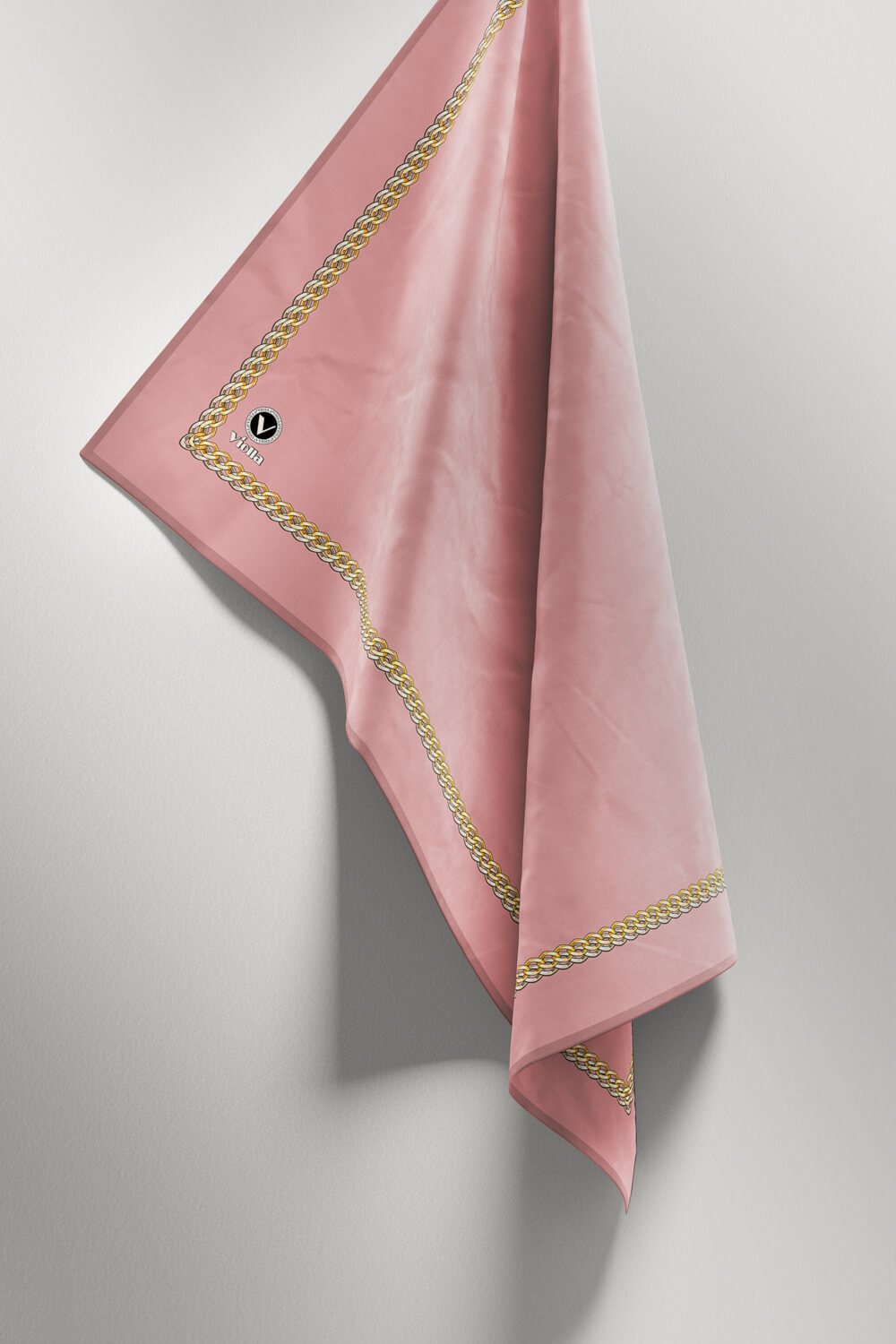 Twill Kenar Motifi Zincir Desenli Düz Pudra Renkli 90x90 Dikim Şekli : El Dikişi Eşarp (İpek İçermez)