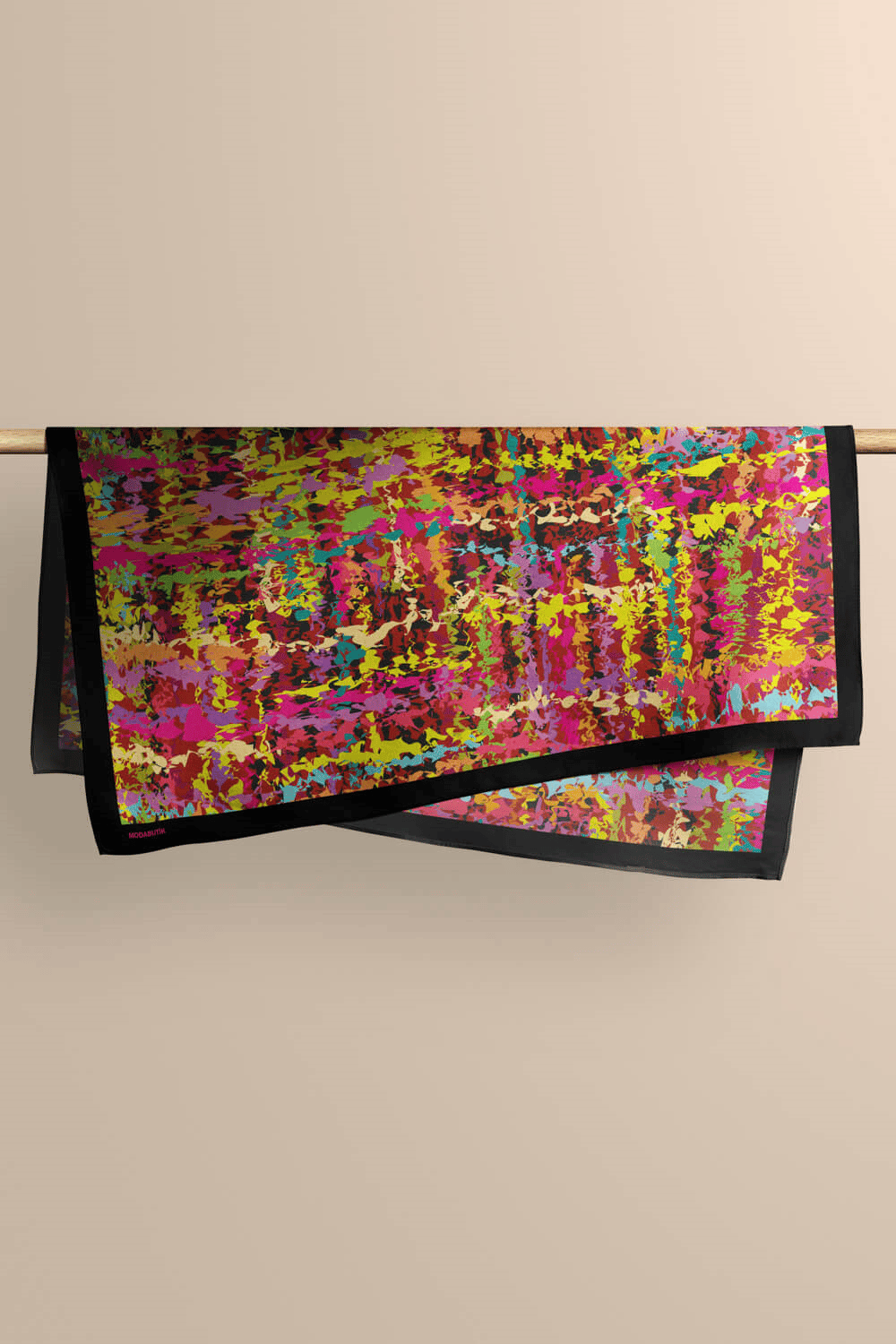 C71 Kadın Yağlı Boya Desenli Bandana 50x50 Pembe Yeşil DG0256-22