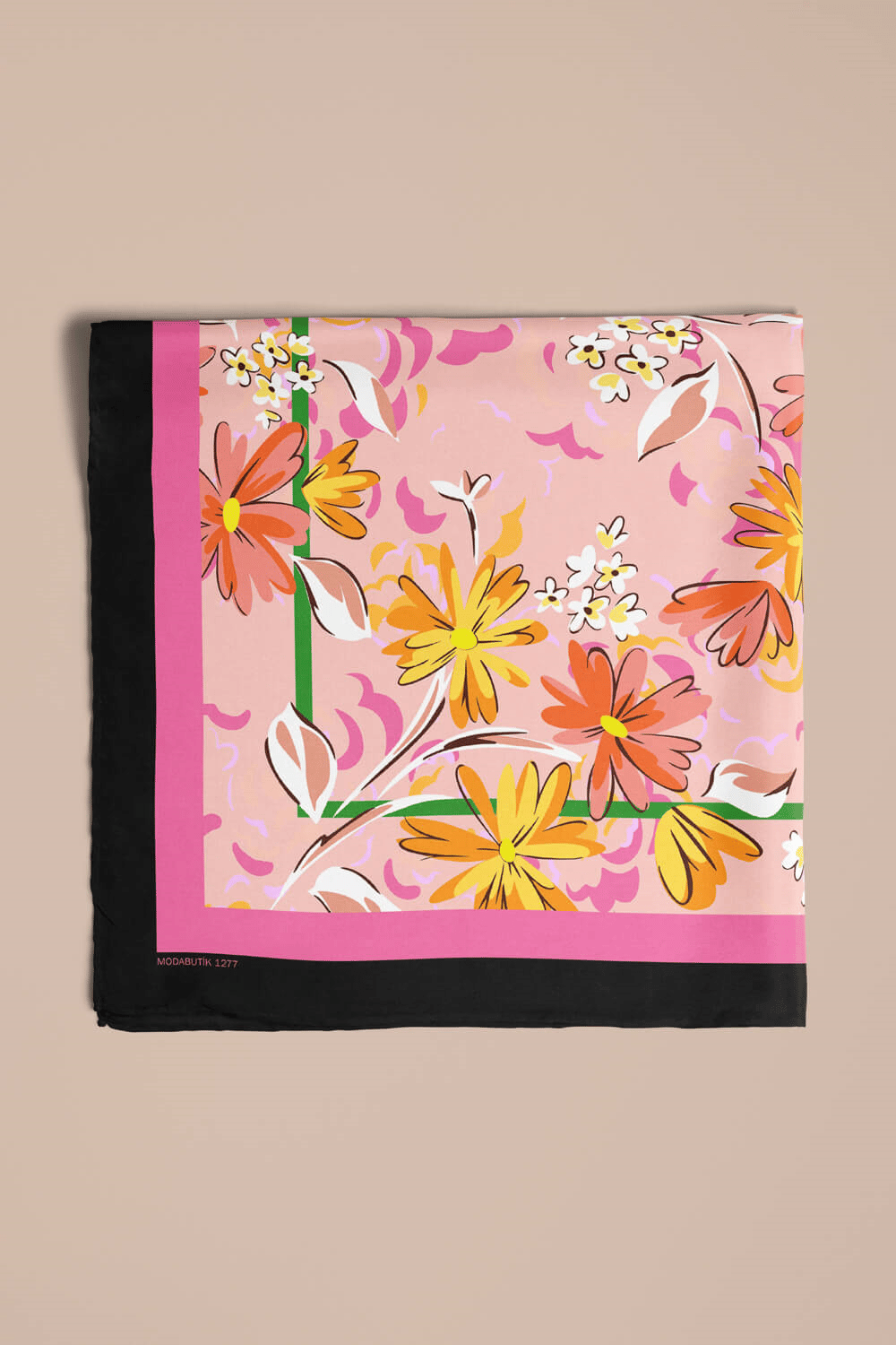 G33 Kadın Krem Yaprak Desenli 50x50 Bandana HYL DG01277-22